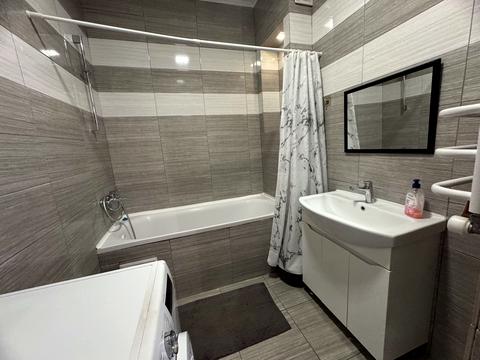 квартира за адресою Августина Волошина вул., 5