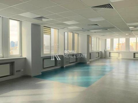 комерційна за адресою Лєскова вул., 9