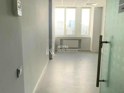 комерційна за адресою Лєскова вул., 9