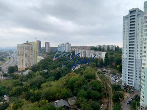 квартира за адресою Феодосійський пров., 14