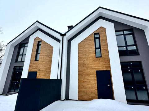 будинок за адресою Богдана Хмельницького вул.