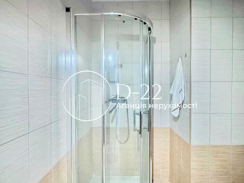 квартира за адресою Любомира Гузара просп. (Космонавта Комарова), 26