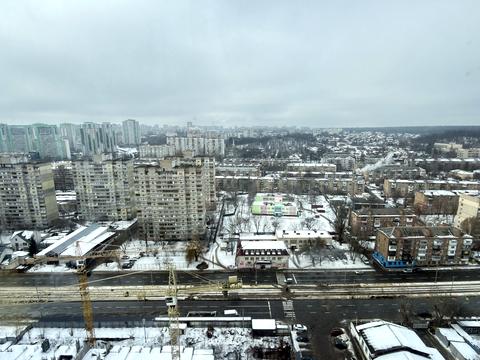 квартира за адресою Миколи Гулака вул., 4