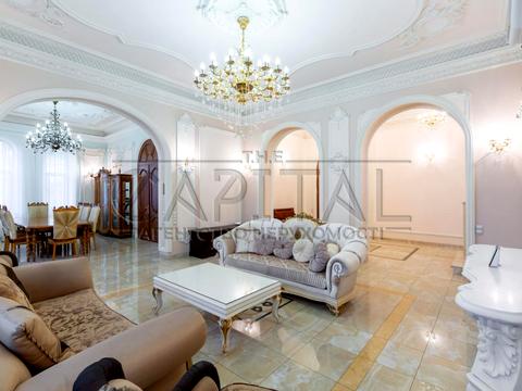 дом по адресу Володимира Сікевича ул., 16