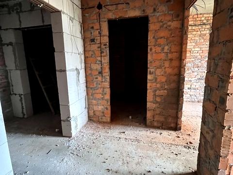 квартира за адресою Миру просп., (Будинок)