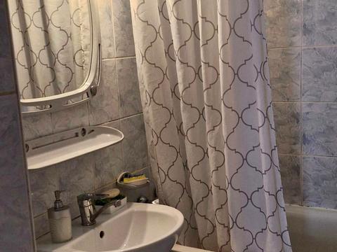 квартира за адресою Академіка Володимира Гнатюка вул. (), 12