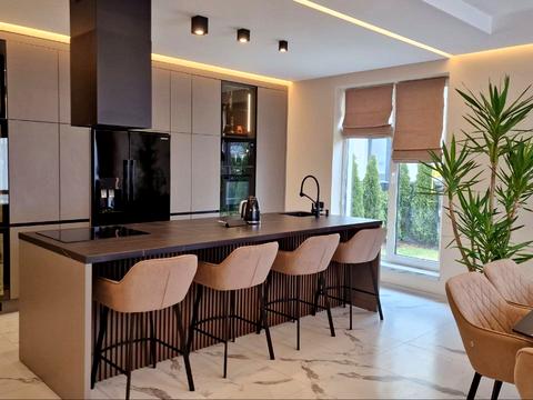 дом по адресу Лучшая ул. (Ломоносова)