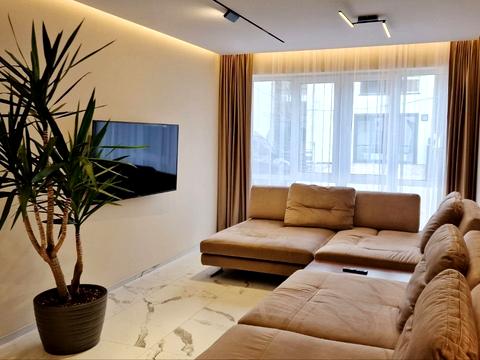 дом по адресу Лучшая ул. (Ломоносова)