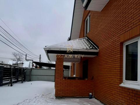 будинок за адресою Центральна вул.