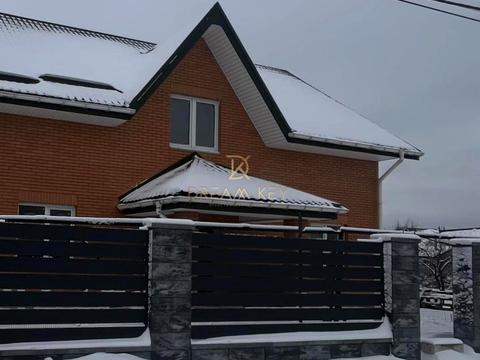будинок за адресою Центральна вул.