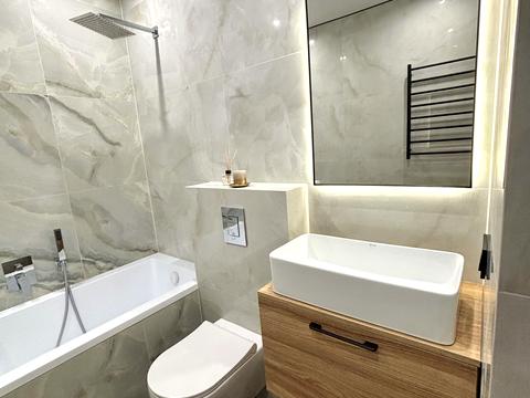 квартира за адресою Виговського вул. (Суворова), 2-Д/4