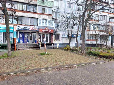 комерційна за адресою Героїв 93-ї Бригади вул. (Гудименка), 18