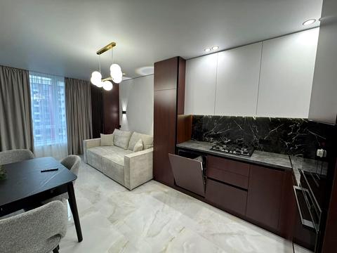 квартира по адресу Юліана Пелеша ул., 3