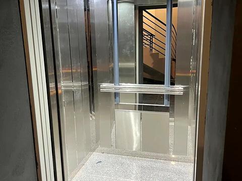 квартира за адресою Приозерна вул., 36