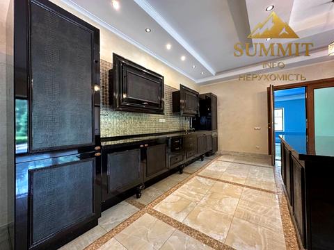 будинок за адресою Михайлівська