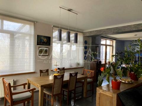 будинок за адресою с. Підгірці, лісова