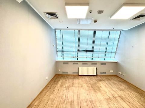 комерційна за адресою Київ, Басейна вул., 5-А