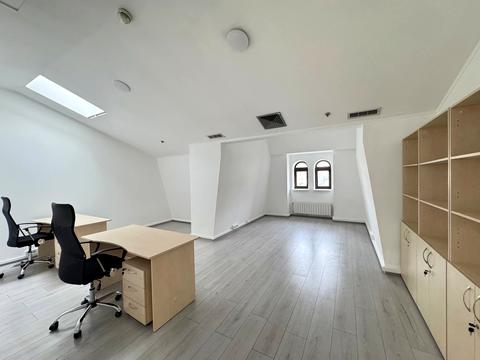 коммерческая по адресу Большая Васильковская ул. (Красноармейская), 1-3