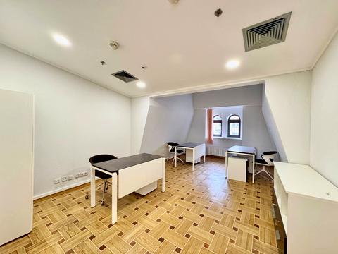 коммерческая по адресу Большая Васильковская ул. (Красноармейская), 1-3