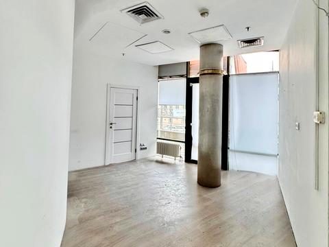 коммерческая по адресу Большая Васильковская ул. (Красноармейская), 1-3