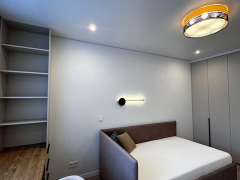 квартира за адресою Олександра Олеся вул., 7