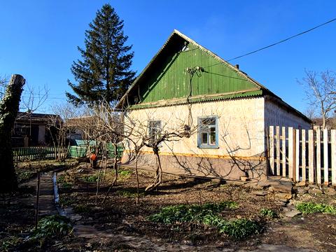 будинок за адресою Волонтерів вул.