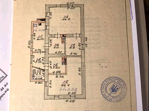 будинок за адресою Волонтерів вул.