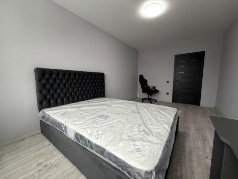 квартира за адресою Володимира Івасюка вул., 24