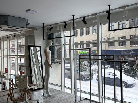 комерційна за адресою Євгена Коновальця вул. (Щорса), 44-А