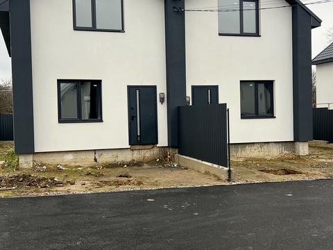 будинок за адресою Мирна