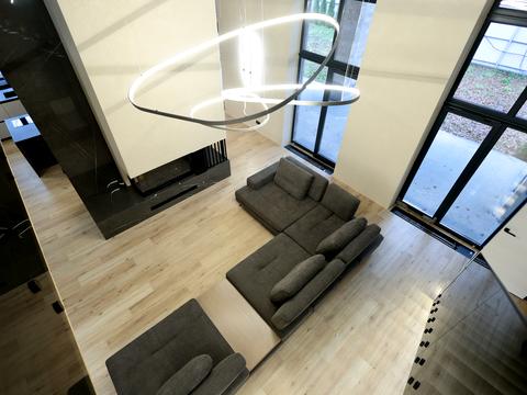 дом по адресу Евгения Коновальца ул.