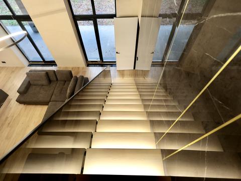 дом по адресу Евгения Коновальца ул.