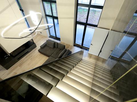 дом по адресу Евгения Коновальца ул.