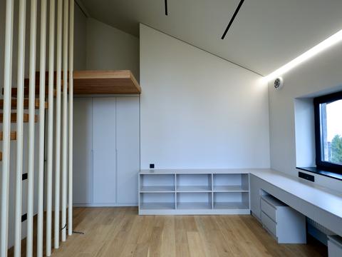 дом по адресу Евгения Коновальца ул.