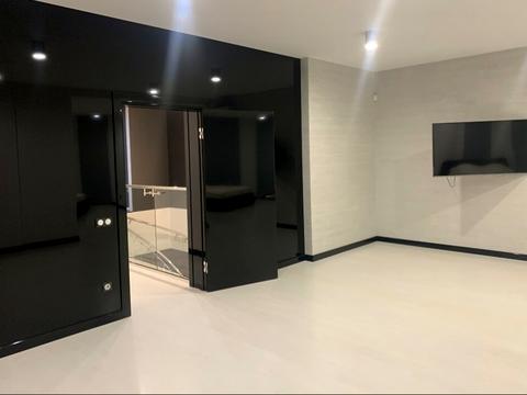 будинок за адресою Степана Бандери вул., 8