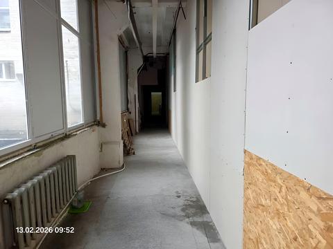 комерційна за адресою Святошинська пл., 28