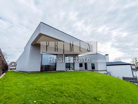 будинок за адресою Садова