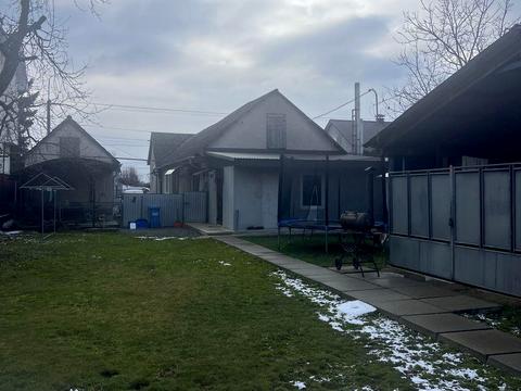 дом по адресу Карпатского