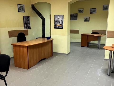 коммерческая по адресу Корятовича пл., 13