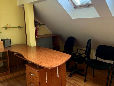 коммерческая по адресу Корятовича пл., 13