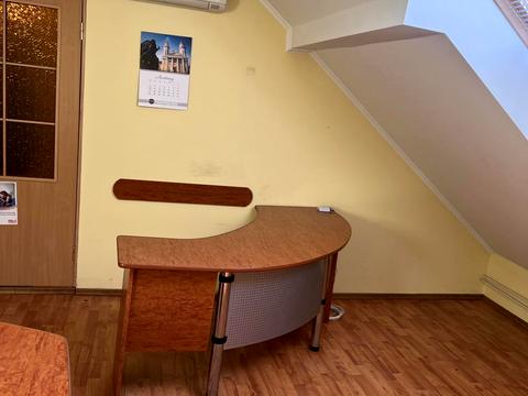 коммерческая по адресу Корятовича пл., 13