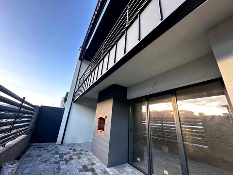 дом по адресу Залізняка