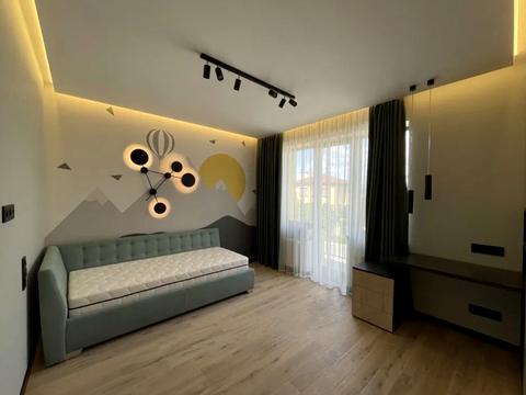 дом по адресу Мира ул.