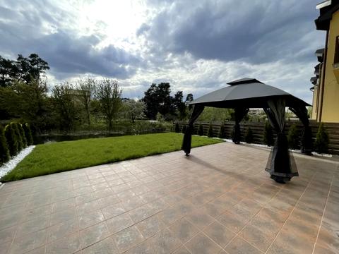 дом по адресу Мира ул.