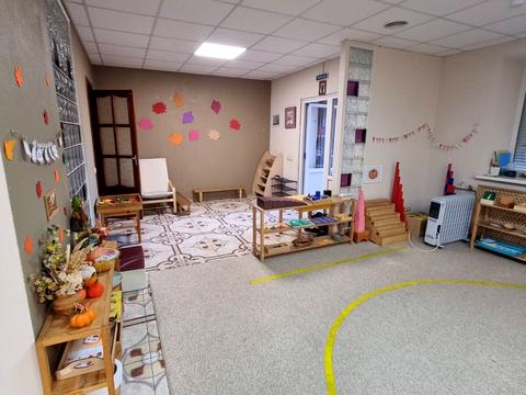 комерційна за адресою Щаслива вул., 20