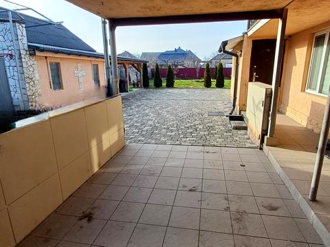 будинок за адресою с. Баранинці, Молодіжна вул.