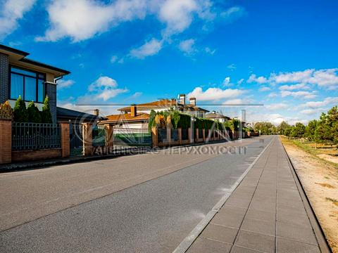 дом по адресу Золочівська