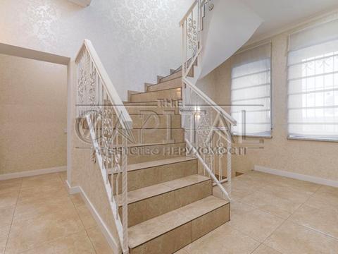 будинок за адресою с. Горенка, Приозерна