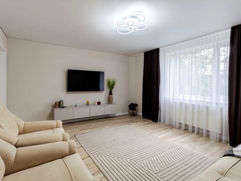 будинок за адресою Розточчя вул., 7а