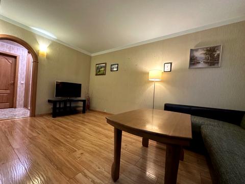 квартира за адресою Стадіонна вул., 16/6